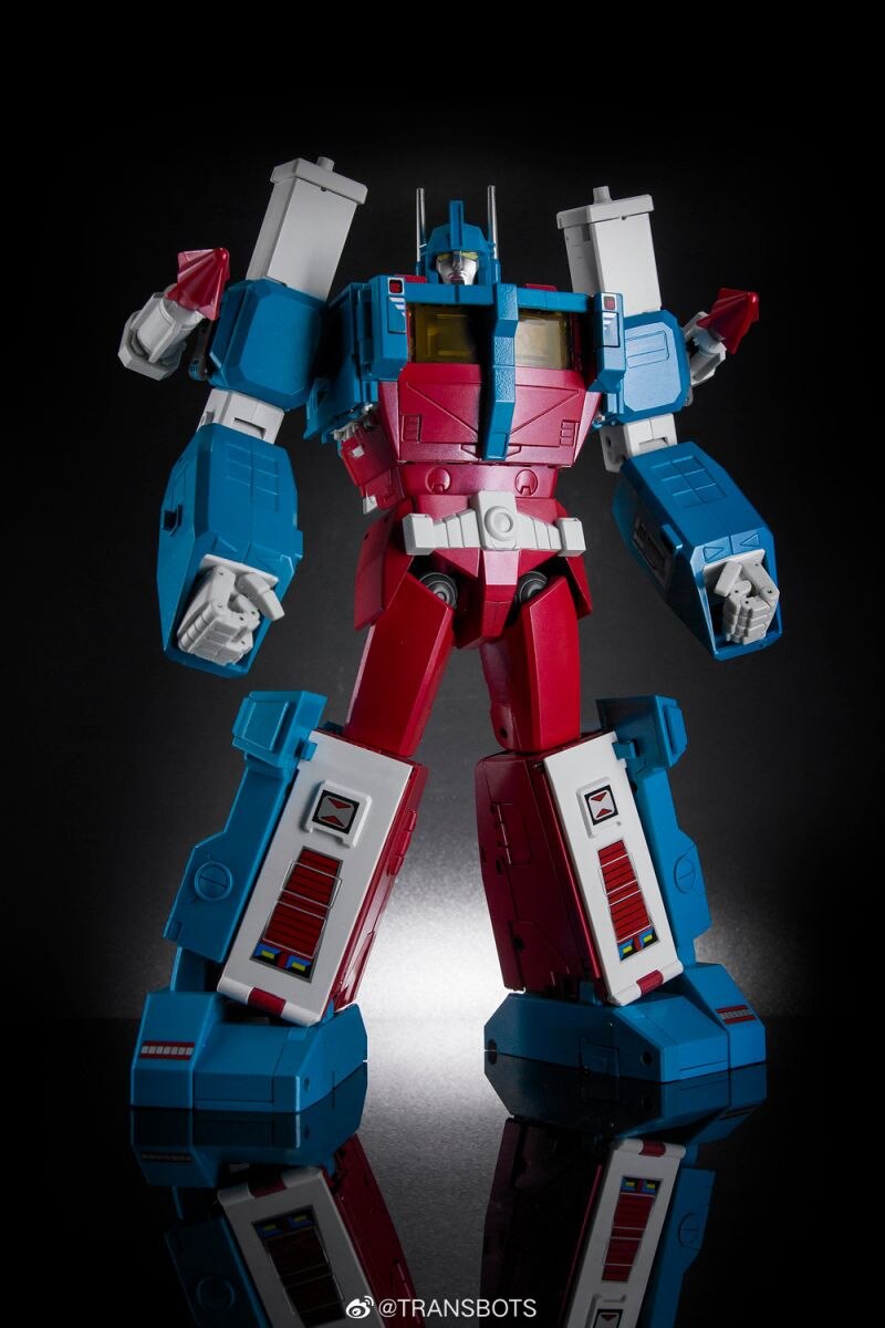 X-Transbots MX-22T Commander Stack (Ultra Magnus) Youth Edition